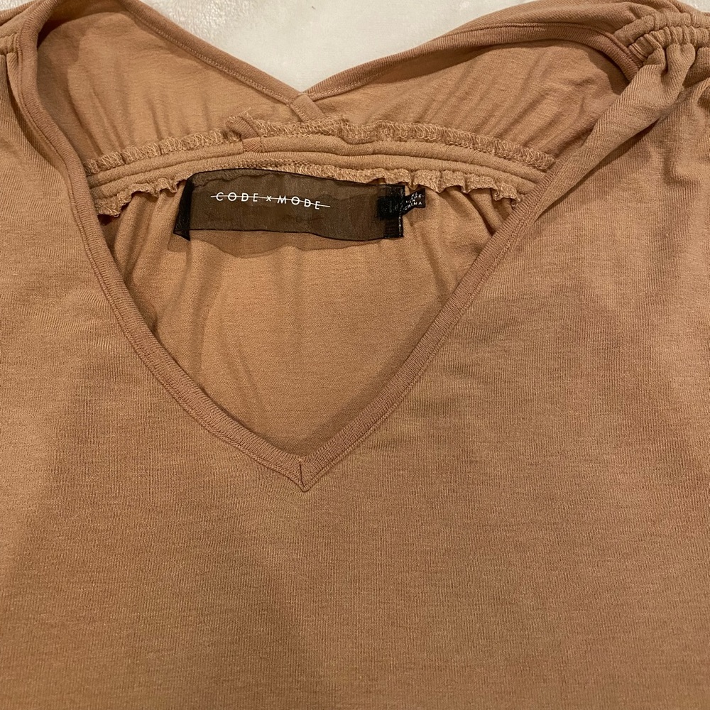Code X Mode Crop Top - Picture 2 of 7